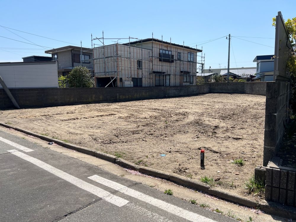 【建築条件無し】秋田市新屋大川町A