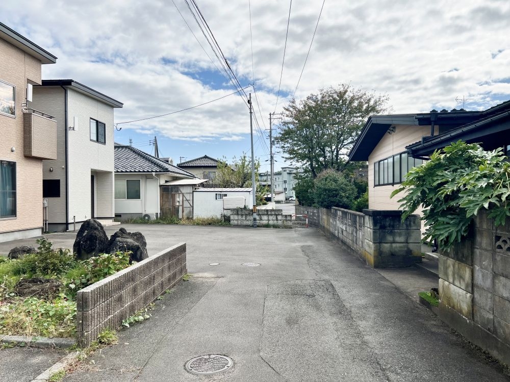 【中古住宅】秋田市楢山南新町[16]