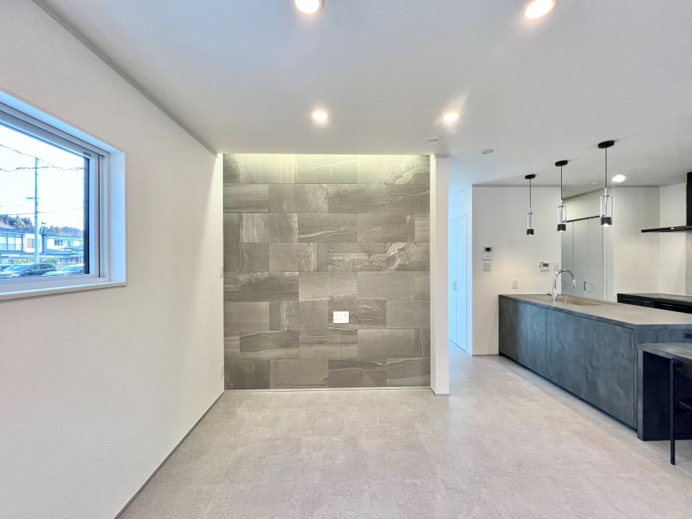 【販売中】秋田市手形字西谷地Ｂ棟[4]