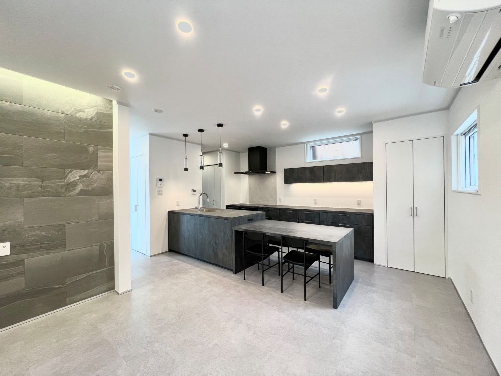 【販売中】秋田市手形字西谷地Ｂ棟[14]