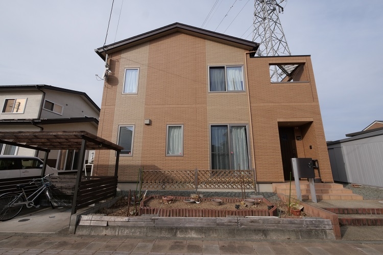 秋田市広面字谷内佐渡