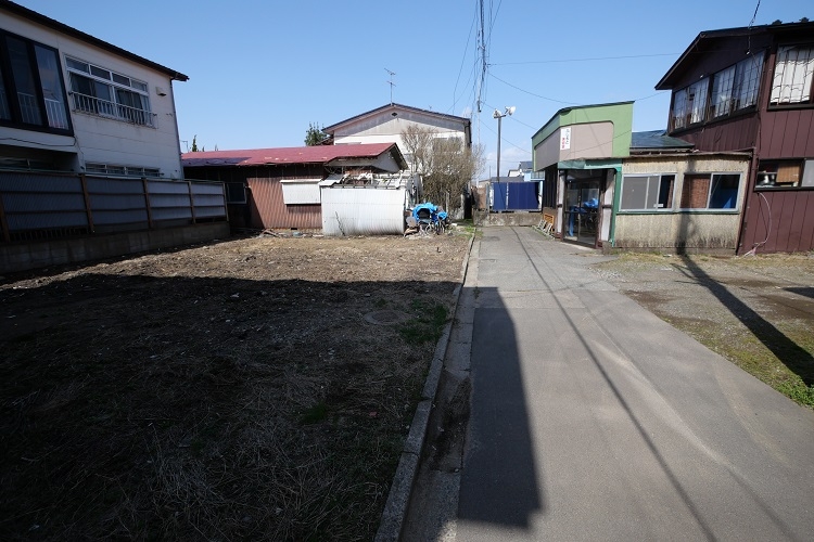 秋田市川元小川町
